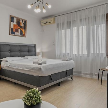 Upscale Studio, Walking Distance From The Old Town Bucureşti Ngoại thất bức ảnh