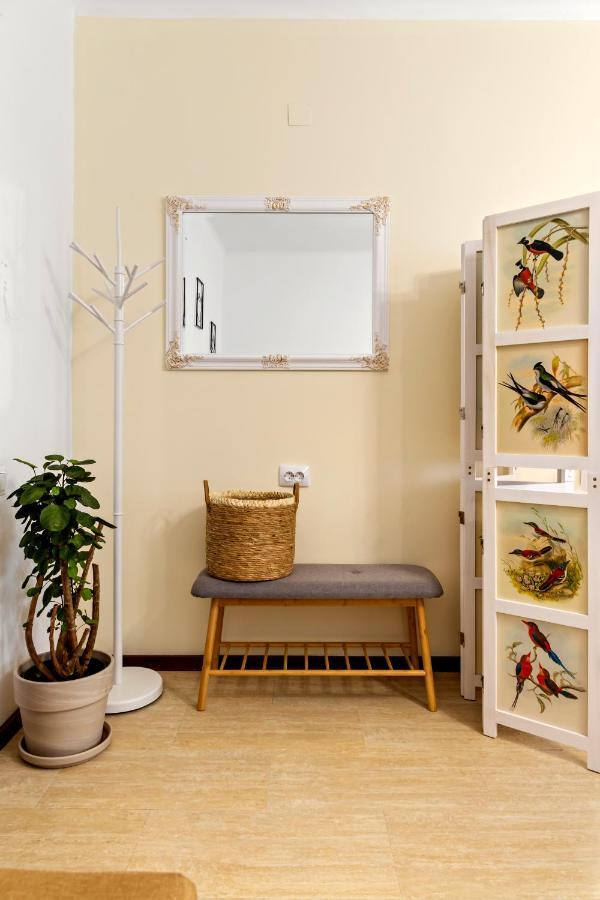 Upscale Studio, Walking Distance From The Old Town Bucureşti Ngoại thất bức ảnh